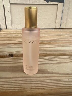 Gucci Brume de beaute Glow Hydrating Mist (prep, set & refresh)